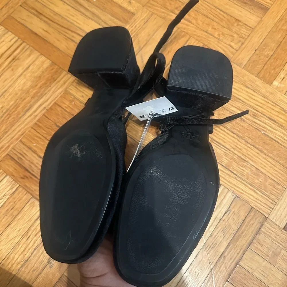 Zara Black Velvet Heeled Shoes